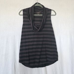 Fenn Wright Manson Black and Gray/purple Top